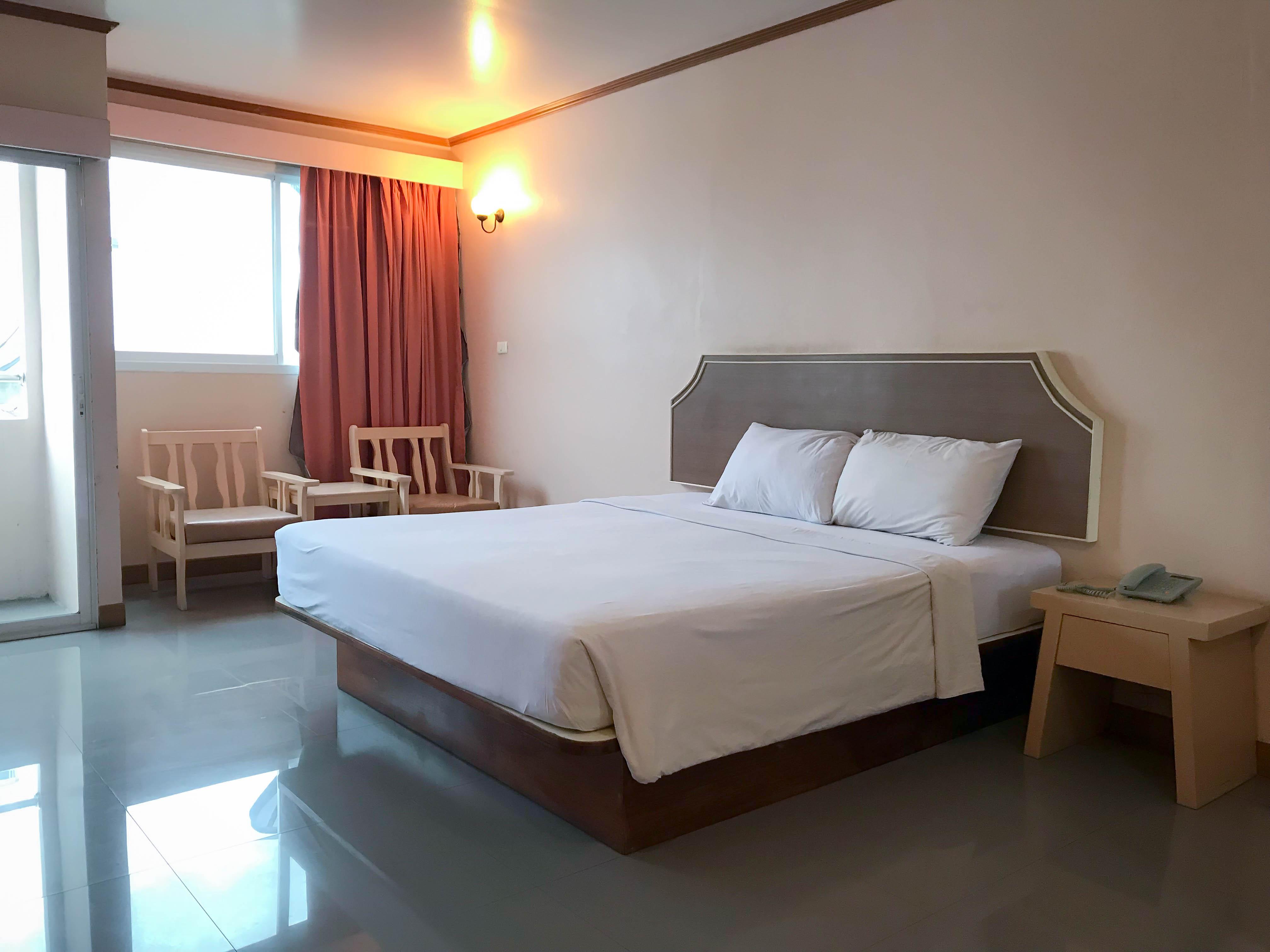 J Two S Pratunam Hotel Bangkok Eksteriør bilde
