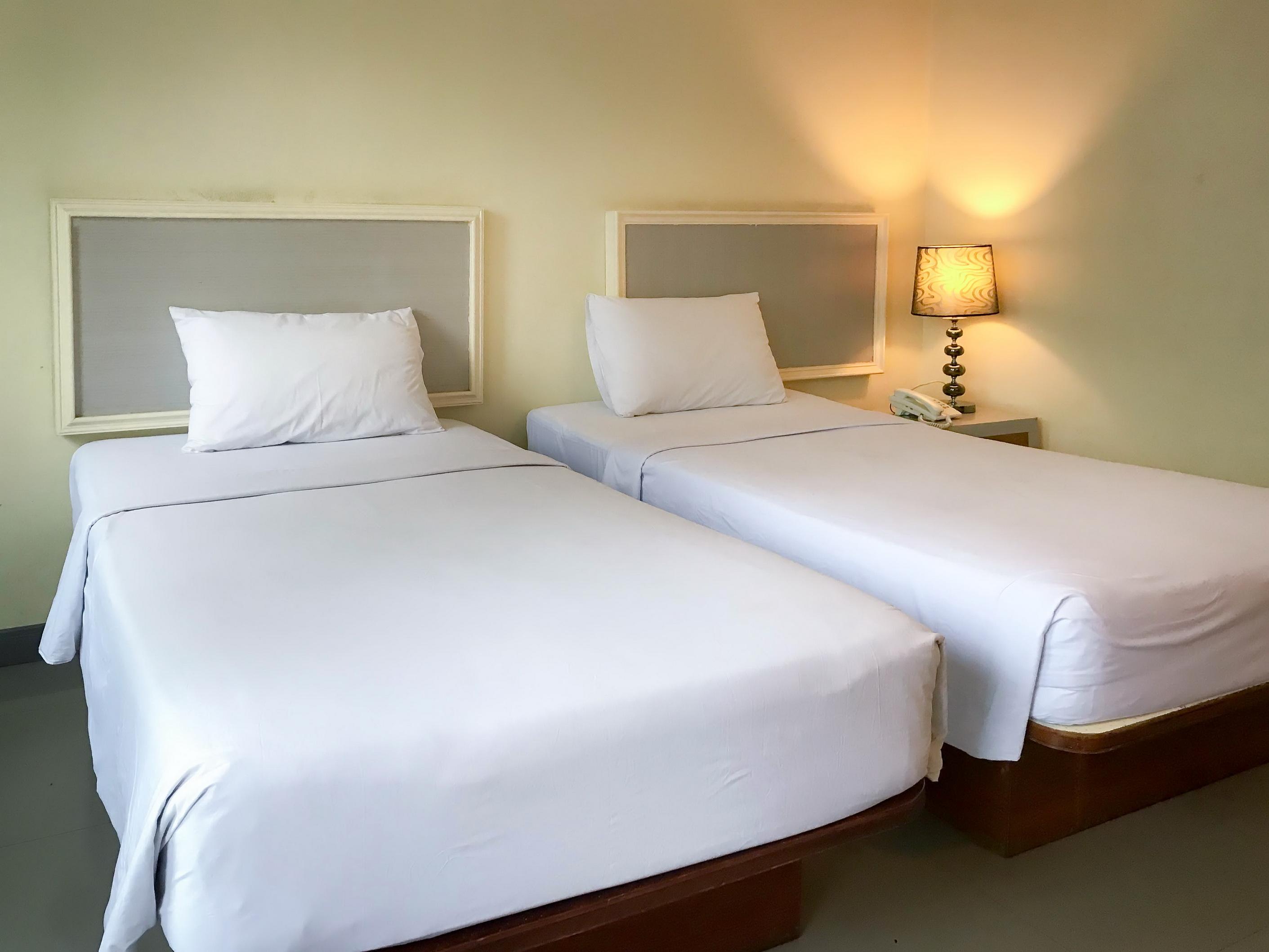 J Two S Pratunam Hotel Bangkok Eksteriør bilde