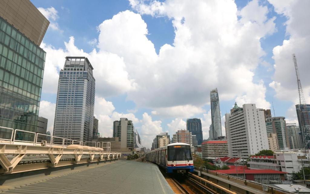 J Two S Pratunam Hotel Bangkok Eksteriør bilde