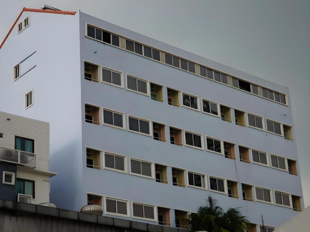 J Two S Pratunam Hotel Bangkok Eksteriør bilde
