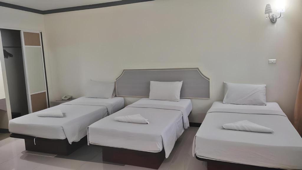 J Two S Pratunam Hotel Bangkok Eksteriør bilde
