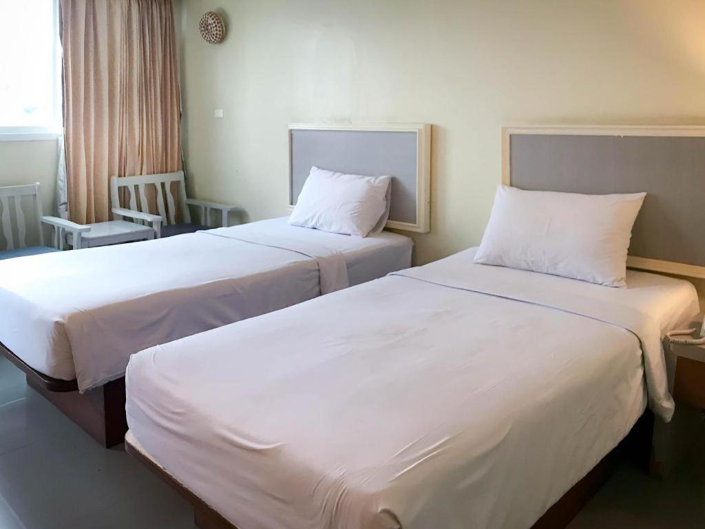 J Two S Pratunam Hotel Bangkok Eksteriør bilde