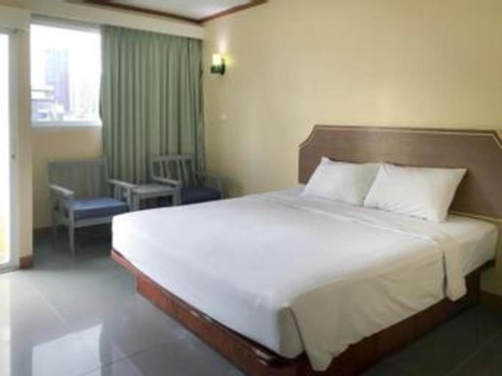 J Two S Pratunam Hotel Bangkok Eksteriør bilde