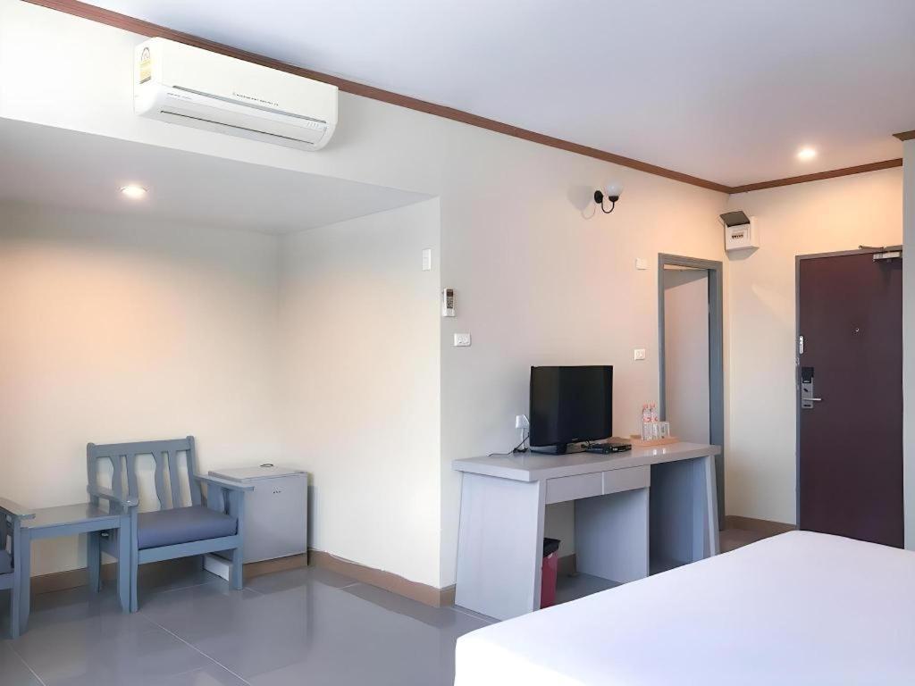 J Two S Pratunam Hotel Bangkok Eksteriør bilde