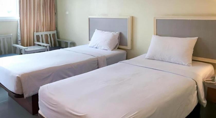 J Two S Pratunam Hotel Bangkok Eksteriør bilde
