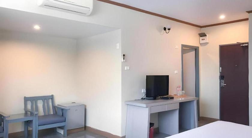 J Two S Pratunam Hotel Bangkok Eksteriør bilde